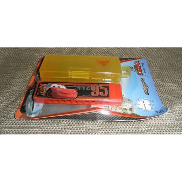 NEW by DISNEY PIXAR, CARS 2 MOVIE, HARMONICA WITH YELLOW CASE (AGES 3+) - Picture 4 of 8
